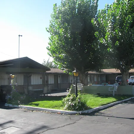 El Rancho Motel-2