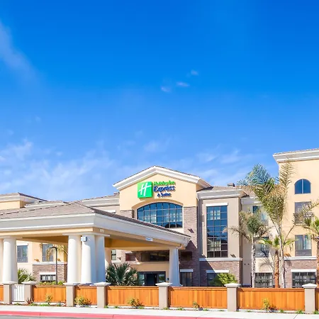 Holiday Inn Express & Suites Eureka By Ihg-2