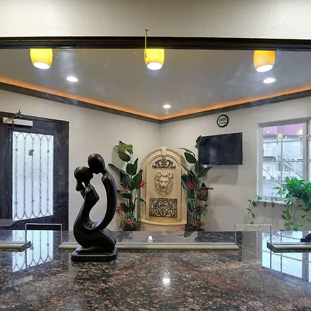 Romantic Inn & Suites-3