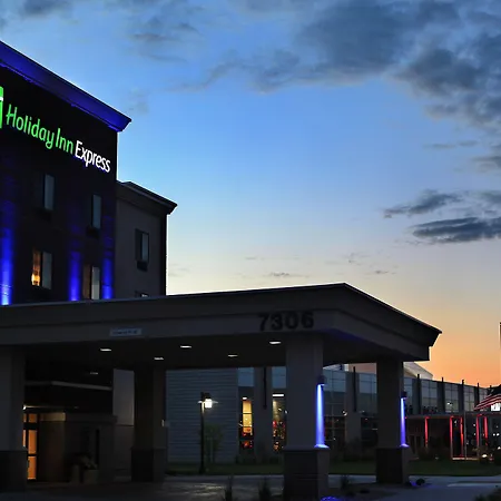 Holiday Inn Express & Suites Omaha South Ralston Arena By Ihg-2