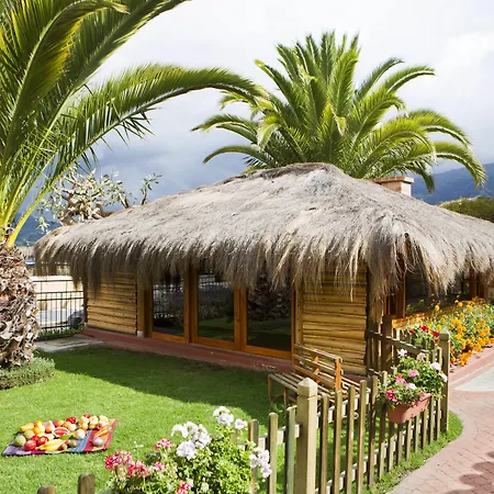 Hosteria Cabanas Del Lago-2