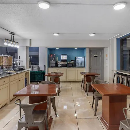 Surestay Studio By Best Western Victoria-3