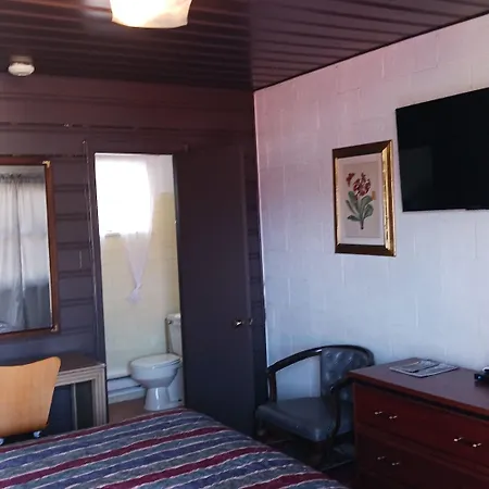 White Pine Motel-2