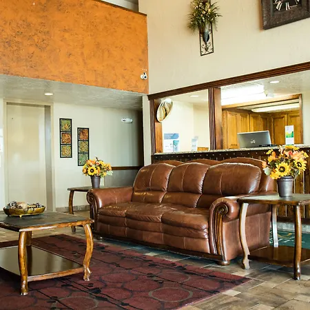 Quality Inn Vernal Near Dinosaur National Monument-2