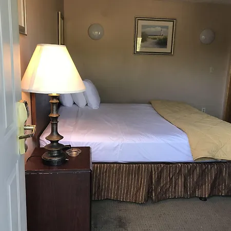 Capri Motel-2