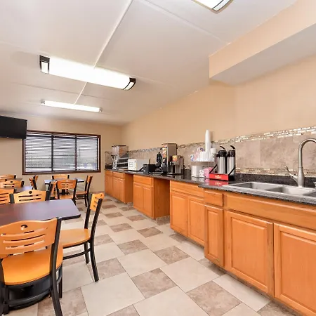 Americas Best Value Inn - Clear Lake-3