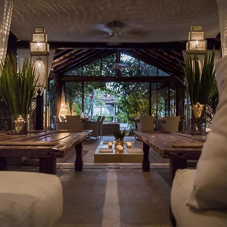 Jashita Hotel (Adults Only)-3