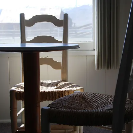 Redwood Motel-3