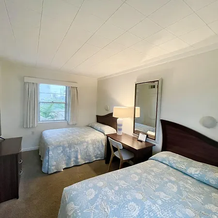 Surf Studio Beach Resort-3