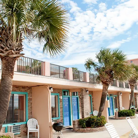 The Driftwood Lodge-3