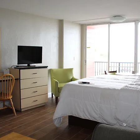 Cove Motel Oceanfront-3