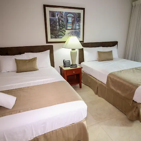 Beachfront Hotel Tramonto-3