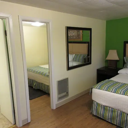 Eagle Crater Lake Inn-2