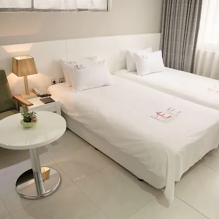 Reve Business Hotel Jeju-3