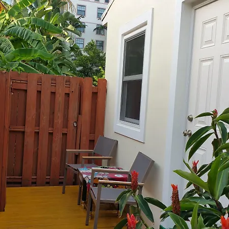 Downtown Hollywood Boutique Hotel (Adults Only)-2