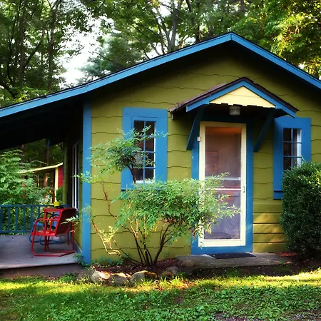 The Pines Cottages-2