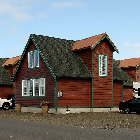 Collins Inn & Seaside Cottages (Adults Only)-2