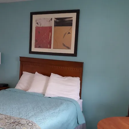 Pinebrook Motel-3