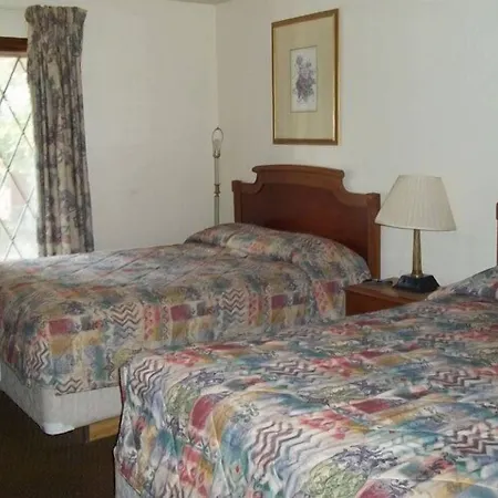 Budget Inn And Suites - Des Moines-2