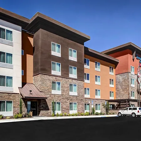 Towneplace Suites By Marriott Bakersfield West-3