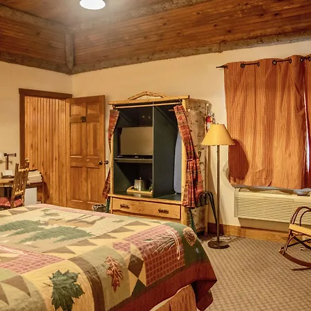 Finger Lakes Lodging-2