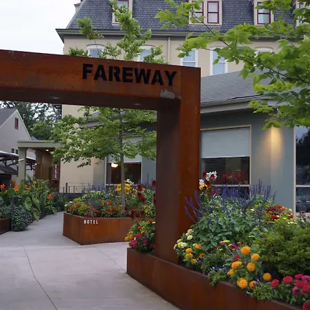 Chestnut Hill Hotel-2