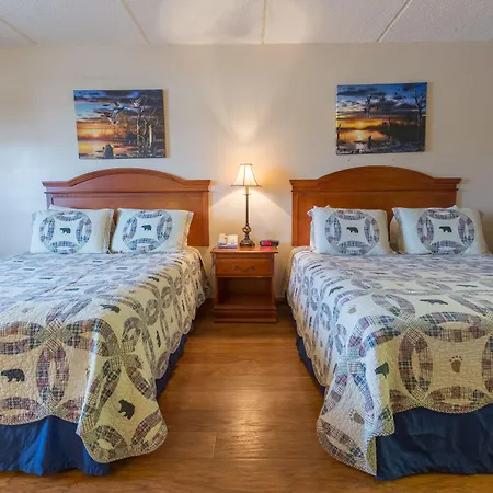 Mountain Breeze Motel-3