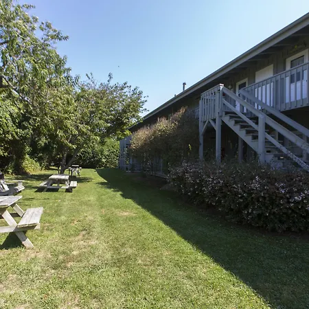 Beach Plum Resort-3