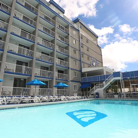 Adventurer Oceanfront Inn-2