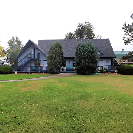 Sweetgrass Inn Bed & Breakfast-2