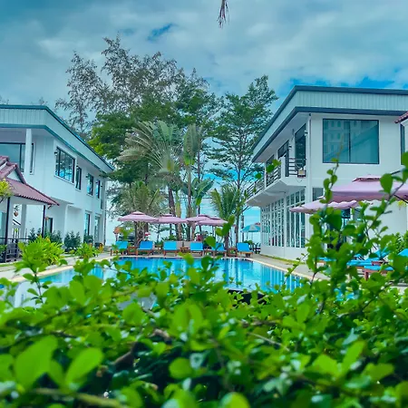Sea Breeze Resort-3