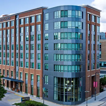 Hyatt Place Bloomington / Normal-3