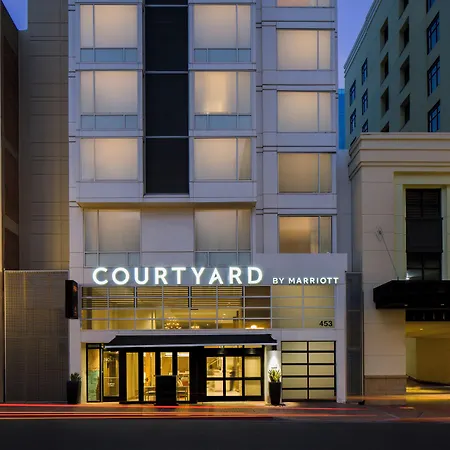 Courtyard By Marriott San Diego Gaslamp/Convention Center-2