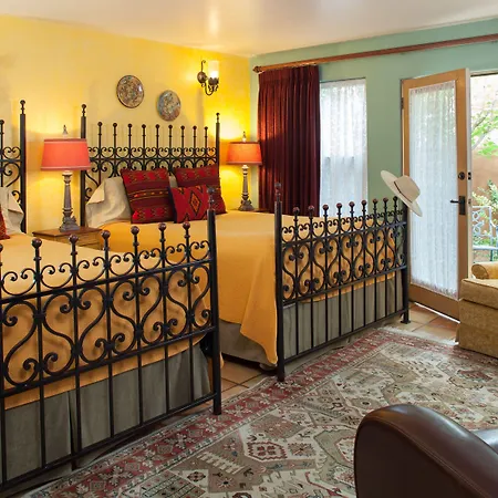 Four Kachinas Bed & Breakfast Inn-3