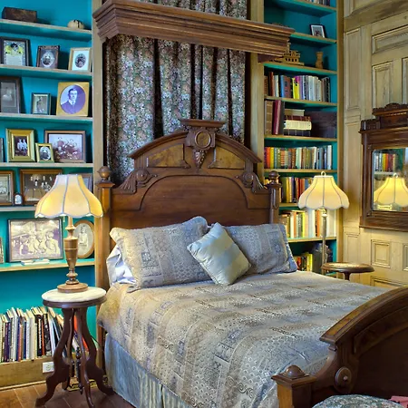 Corners Mansion Inn - A Bed And Breakfast-2