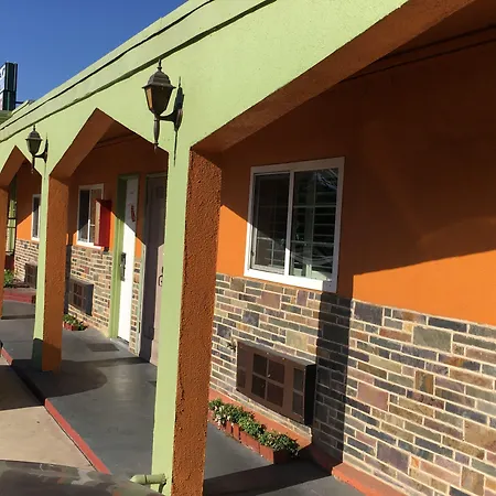 Eagle Inn Motel-3