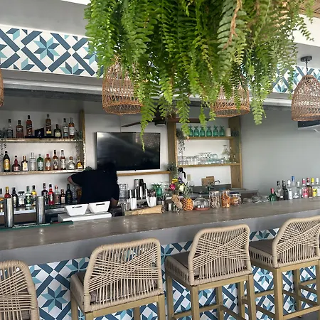 Parguera Plaza Hotel - Adults Only-2