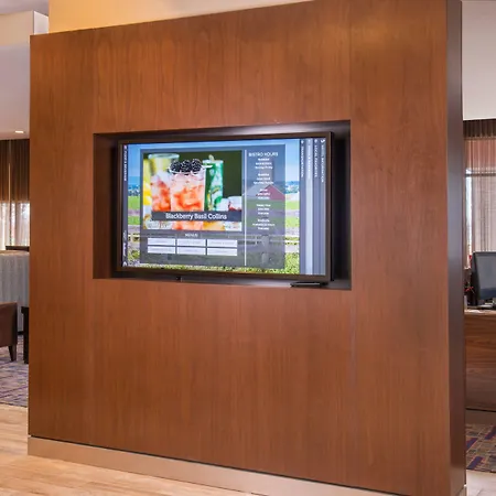 Courtyard By Marriott Shippensburg-3