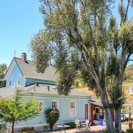 Bluebird Inn-3