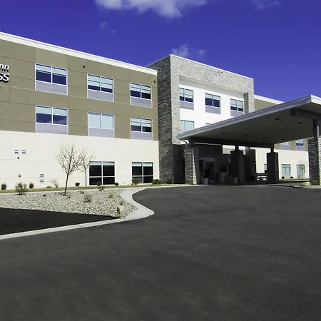 Holiday Inn Express & Suites Coldwater By Ihg-3