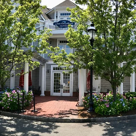 Inn On Main Hotel-3