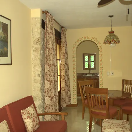Cancun International Suites-2