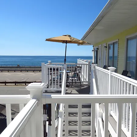 Breakers By The Sea-3