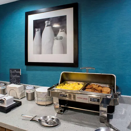 Hampton Inn Gulf Shores-2