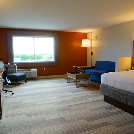Holiday Inn Express & Suites Omaha - Millard Area By Ihg-3