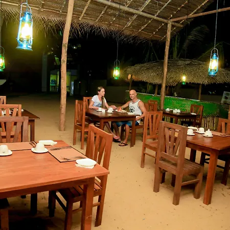 Ceylon Sea Hotel-3