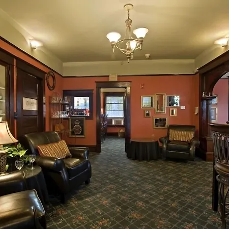 Greenbriar Inn-2