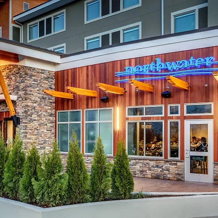 Holiday Inn & Suites Bellingham By Ihg-2
