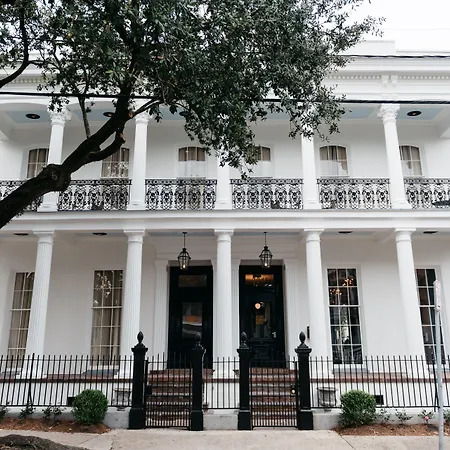 Henry Howard Hotel-3
