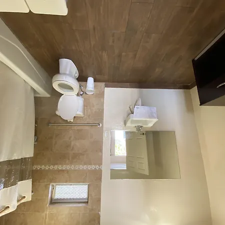Coral Roc Motel-3